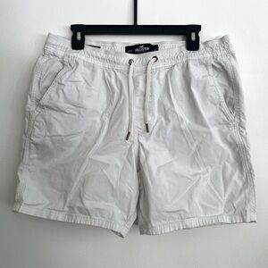 Hollister Men's Classic White Jogger Shorts